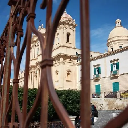 La Perla Di Noto