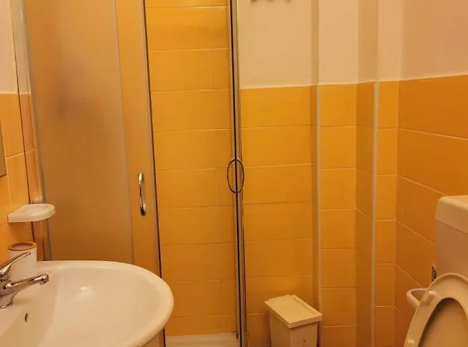 بيت ضيافة La Perla Di