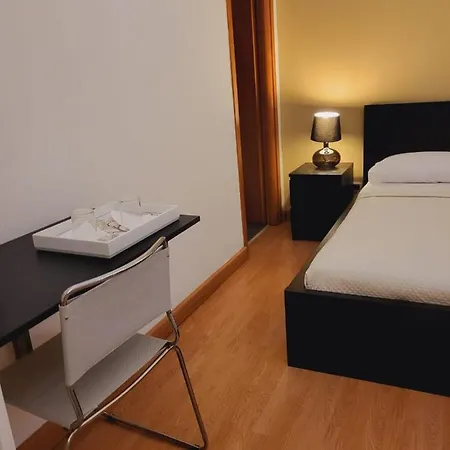 게스트하우스 La Perla Di 4*